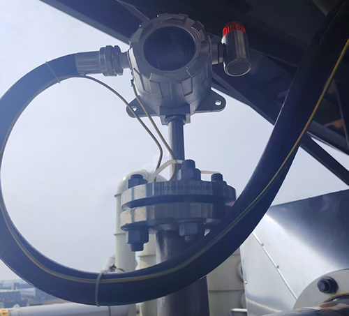 化工廠管道法蘭式醋醛檢測儀應(yīng)用案例