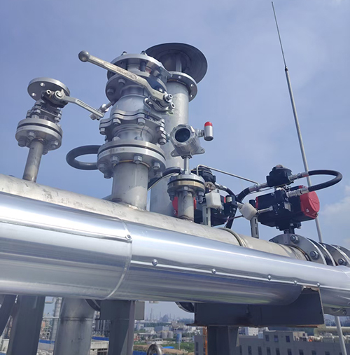 化工廠管道法蘭式電石氣檢測(cè)儀應(yīng)用案例